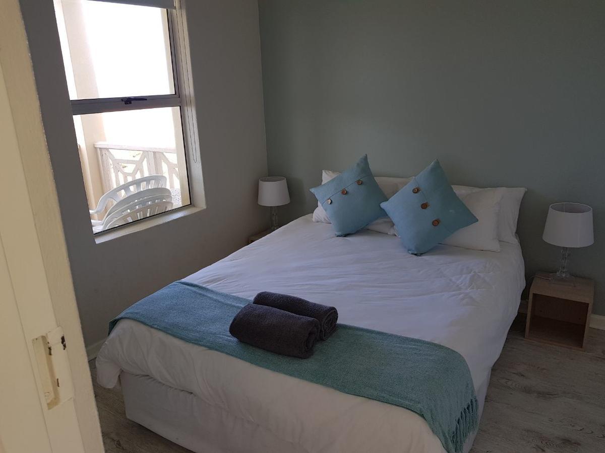 Hermanus Beach Club Apartment ภายนอก รูปภาพ