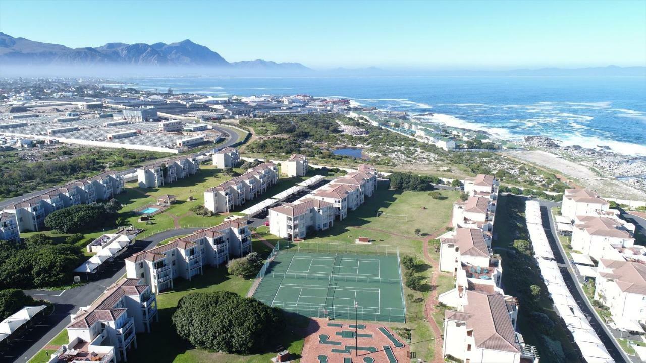 Hermanus Beach Club Apartment ภายนอก รูปภาพ