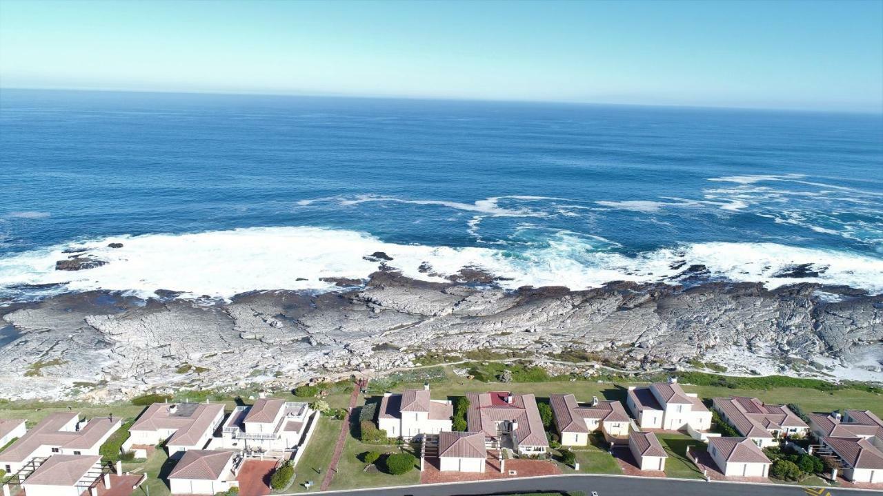 Hermanus Beach Club Apartment ภายนอก รูปภาพ